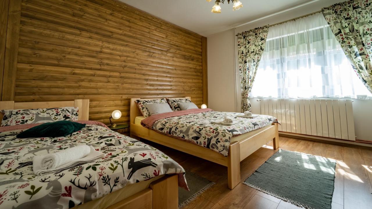 Zimski San Ravna Gora Esterno foto